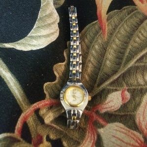 Kish Gold quartz waterproof wristwatch